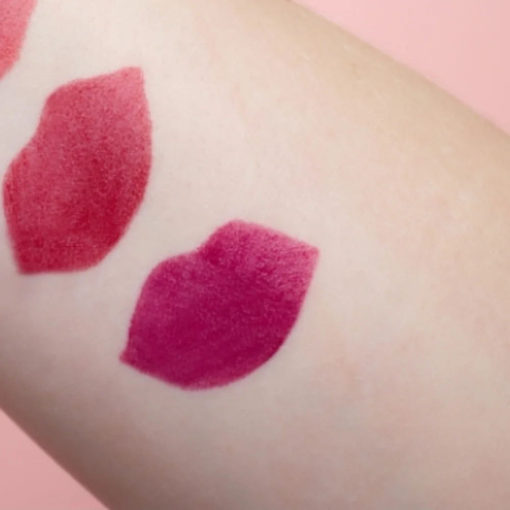 ❇️🧚‍♀️#4 VELVET RASPBERRY Clarins Velvet Lip Perfector NWT